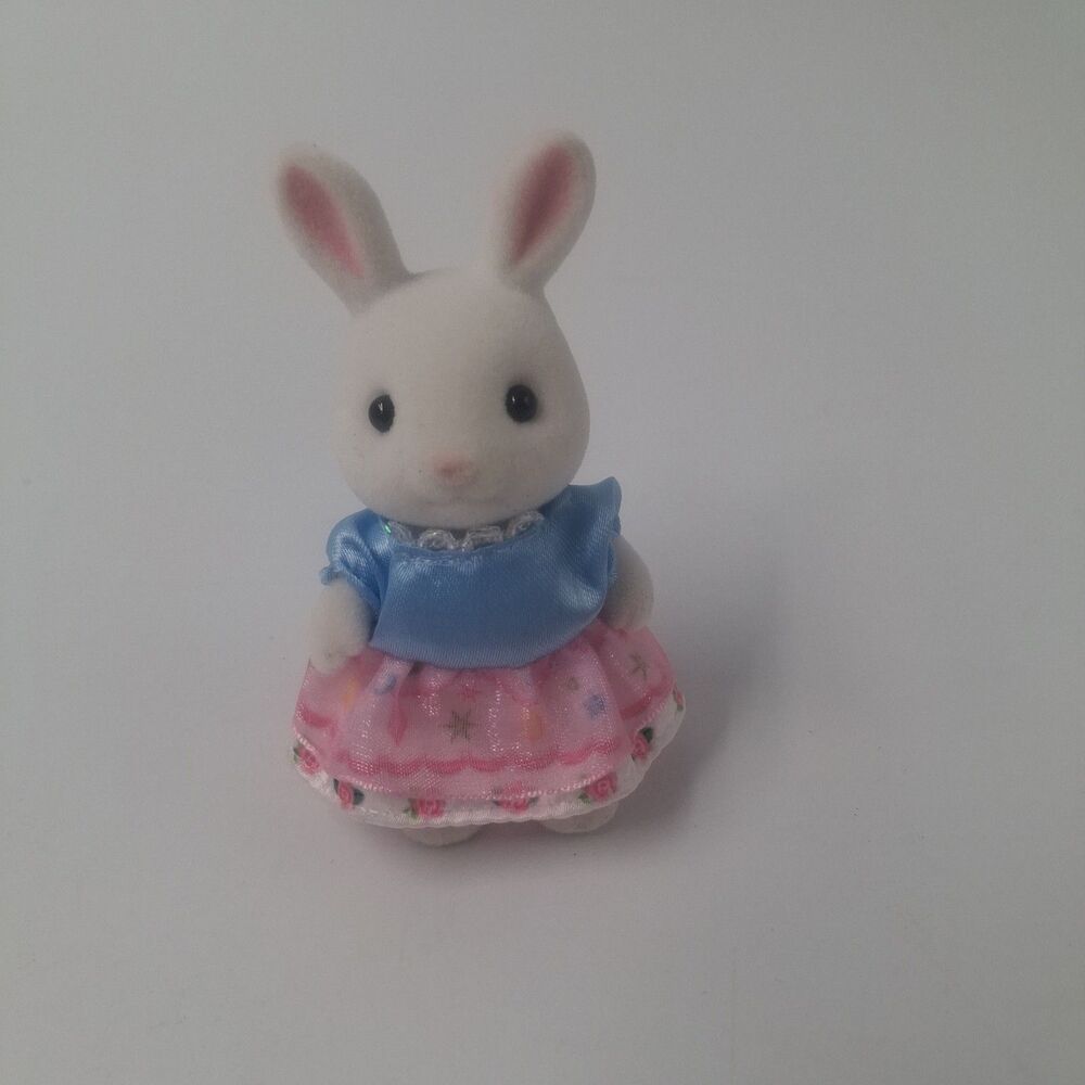 Sylvanian Families Maisie Snow White Rabbit Calico Critters